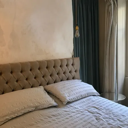 Lovely beachfront Apartment with private courtyard