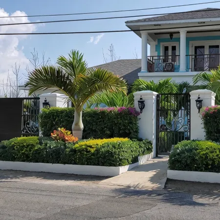 Oceanview Luxury Villa - Private Pool, AC & Wi-Fi, 5 Min Drive to Beach