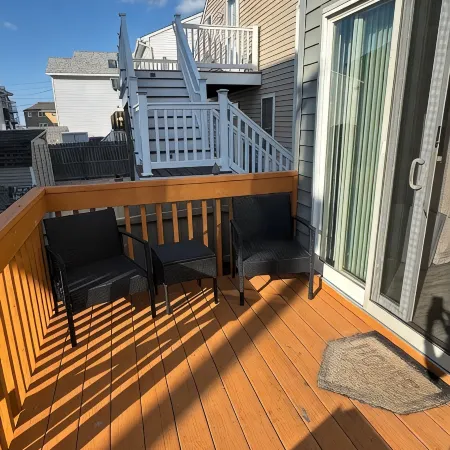 Block Away From Beach, Multi-Level Condo Отели в г. Бригантин