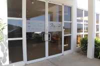 Bayfront Budget Friendly 2 Bedrooms and 2 Bathrooms Apt in Gated Community