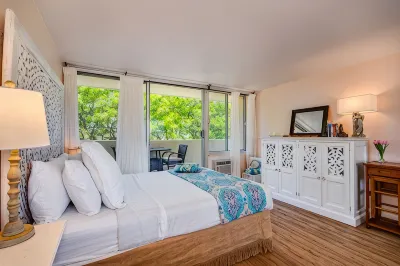Diamond head charmer Hotels in Diamond Head