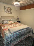 The Riverside Cottage... Charming  2-bedroom cottage on the Mohican River - 3-Star
