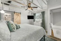 Coral Cabana - Steps to Beach - Beach Chair Service - Pool - Sea Cabins - 4-Sterne