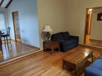 s1. Beautiful home in historic Scottsboro w/ pool - Wi-Fi