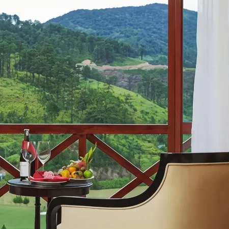 Swiss-Belresort Tuyen Lam
