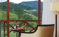 Swiss-Belresort Tuyen Lam - Mountain view