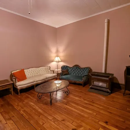 Stowaway Suites on the Avenue: Mt Laurel Suite