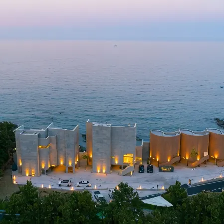 Pohang Escape Pool Villa