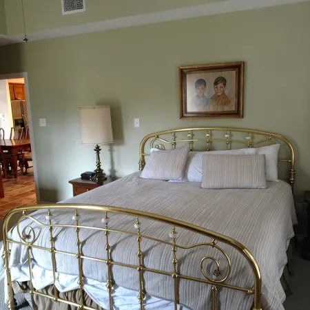 Landry Ranch Vacation Home - Close to the Franklin Ranch Baseball Complex!