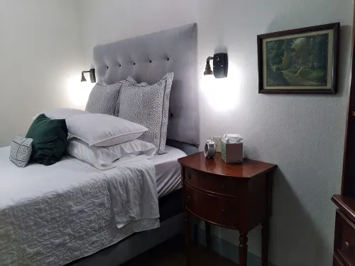 Cozy Getaway in the heart of Lincoln! - Wifi