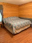 Come and Getaway at the Lake house. - 3-Star