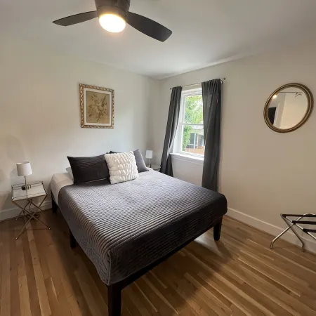 Restful Mid-Mod in the heart of Hickory