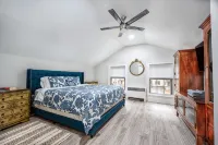 Beautifully Restored 6BR in the heart of Windham - 3 tähden