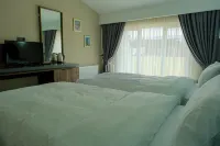 Formercity Hotel - parking