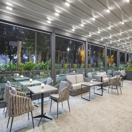 DoubleTree by Hilton Plovdiv Center