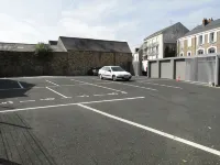 The Originals Access, Hôtel Cholet Gare - parking