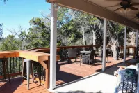 Bandera/Pipe Creek House on Medina River-Large Deck with beautiful view - 2-Star