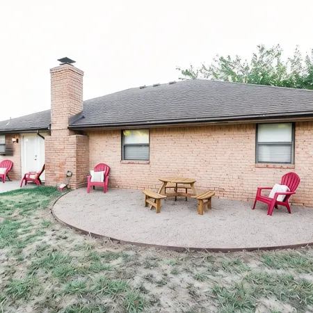 Cozy family home minutes from OU