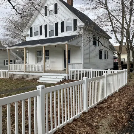 In town home in Northeast Harbor, in Acadia National Park, shopping, and more!