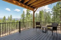 PET-FRIENDLY LUXE Mtn Retreat, Hot tub, Firepit w/EPIC views, Red Rock, Rafting - Boutique