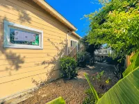 Monterey County Seaside, Bungalow Minutes from the Ocean ! - 3-Star