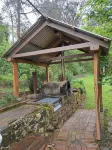 Barakee Creek - The Old Shack - Private Pools