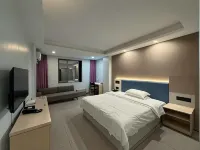 Lingao Junhao Business Hotel - parking