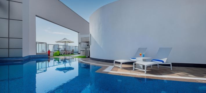 Ramada by Wyndham Abu Dhabi Corniche โรงแรมในอาบูดาบี