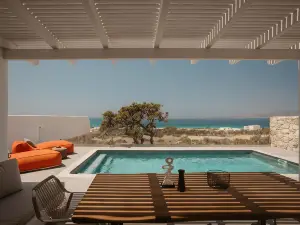 Phoenicia Naxos
