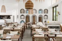 Wine & Books by the Sea, Algarve Resort - breakfast