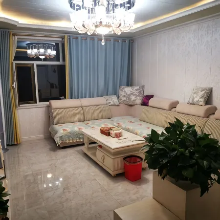 Ejin Banner Weini's Home Serviced Homestay