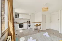 Bright Studio | Wi-Fi, Workspace & Lyon Access - 2 stjerner