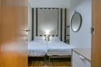 Heart of Eixample 2BD with balcony - Apartments