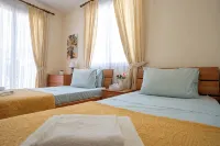 Private Villa with own pool 5 minutes drive to Coral Bay with 2 Sandy beaches - Private Pool