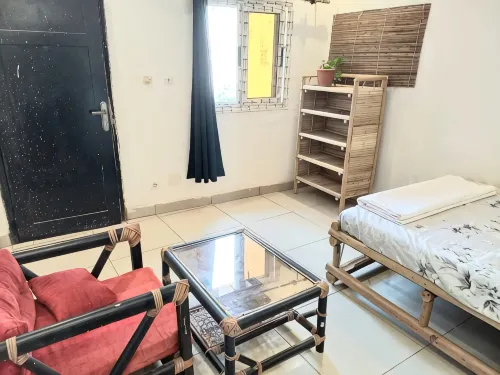beautiful private room with private toilet - ACI 2000 - 2-Star