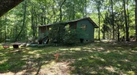 In Town, Yet Wooded - Cozy 2Br Cabin in Mentone - Chalets