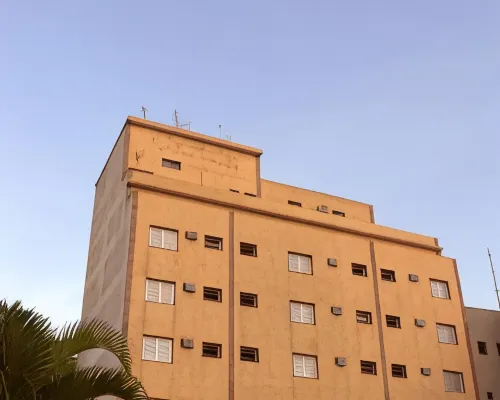 Império Hotel Hotels near Monte Serrat