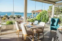 Boutique Hotel and Spa Blanc & Bleu - Blanche - breakfast