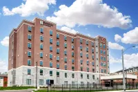 MainStay Suites Cincinnati University - Uptown - 2-Star