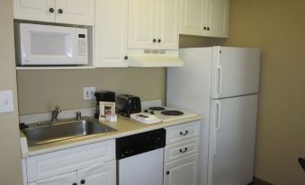 Extended Stay America Suites - Pleasanton - Chabot Dr