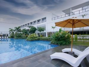 Raja Hotel Kuta Mandalika Powered by Archipelago