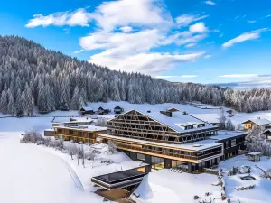 Green Luxury Hotel Pfösl