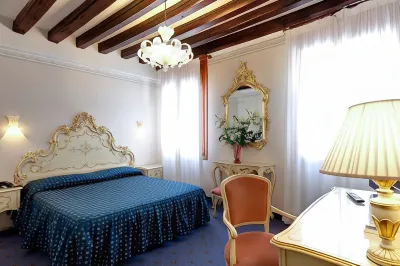 Hotel Diana Hotels in Венеція