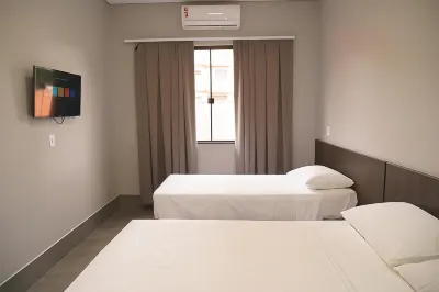 Vila Castelo Residencial No Centro de Foz Hôtels à : 