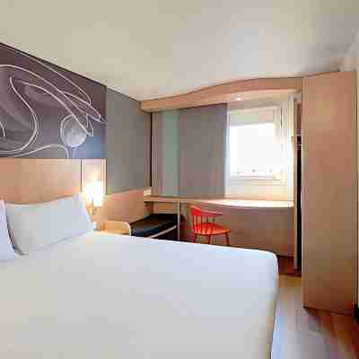 Ibis Chatellerault Rooms