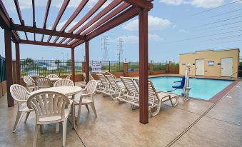 Galveston Inn & Suites Hotel