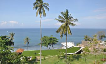 Rajavilla Lombok Resort - Seaside Serenity