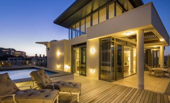 Lawhill Luxury Apartments - V & A Waterfront