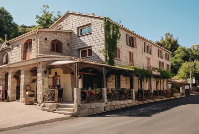 AUBERGE U n'Antru Versu Hôtels à proximité de : Chapelle de la Sainte Vierge - Capedda di a Santa Vergine