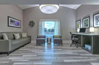 La Quinta Inn by Wyndham Dallas Uptown Hotels in Highland Park